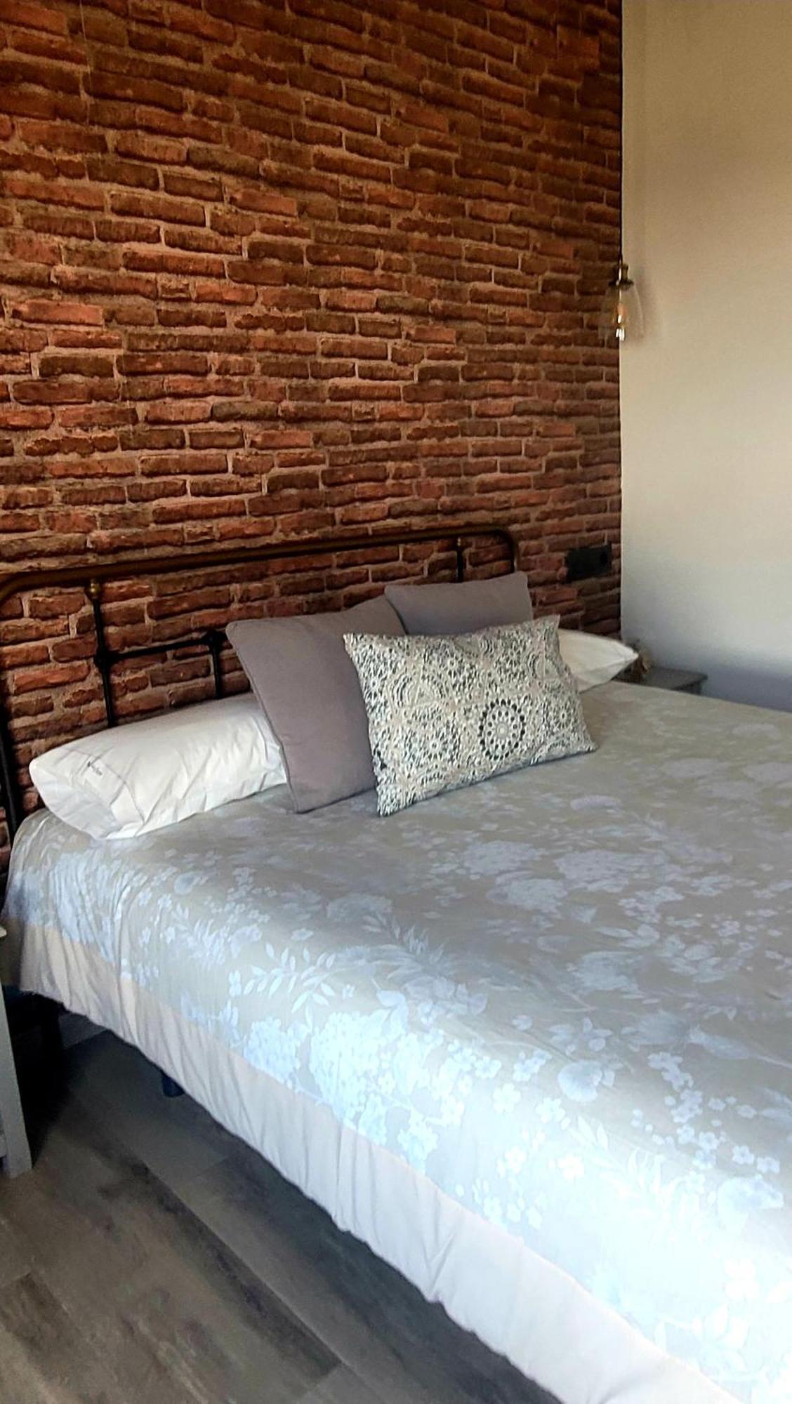 Casas del Cerro Casas Rurales Maribel - Complejo Moradas Del Cerro 2 - Suites Con Jacuzzi En Alcala Del Jucar الغرفة الصورة
